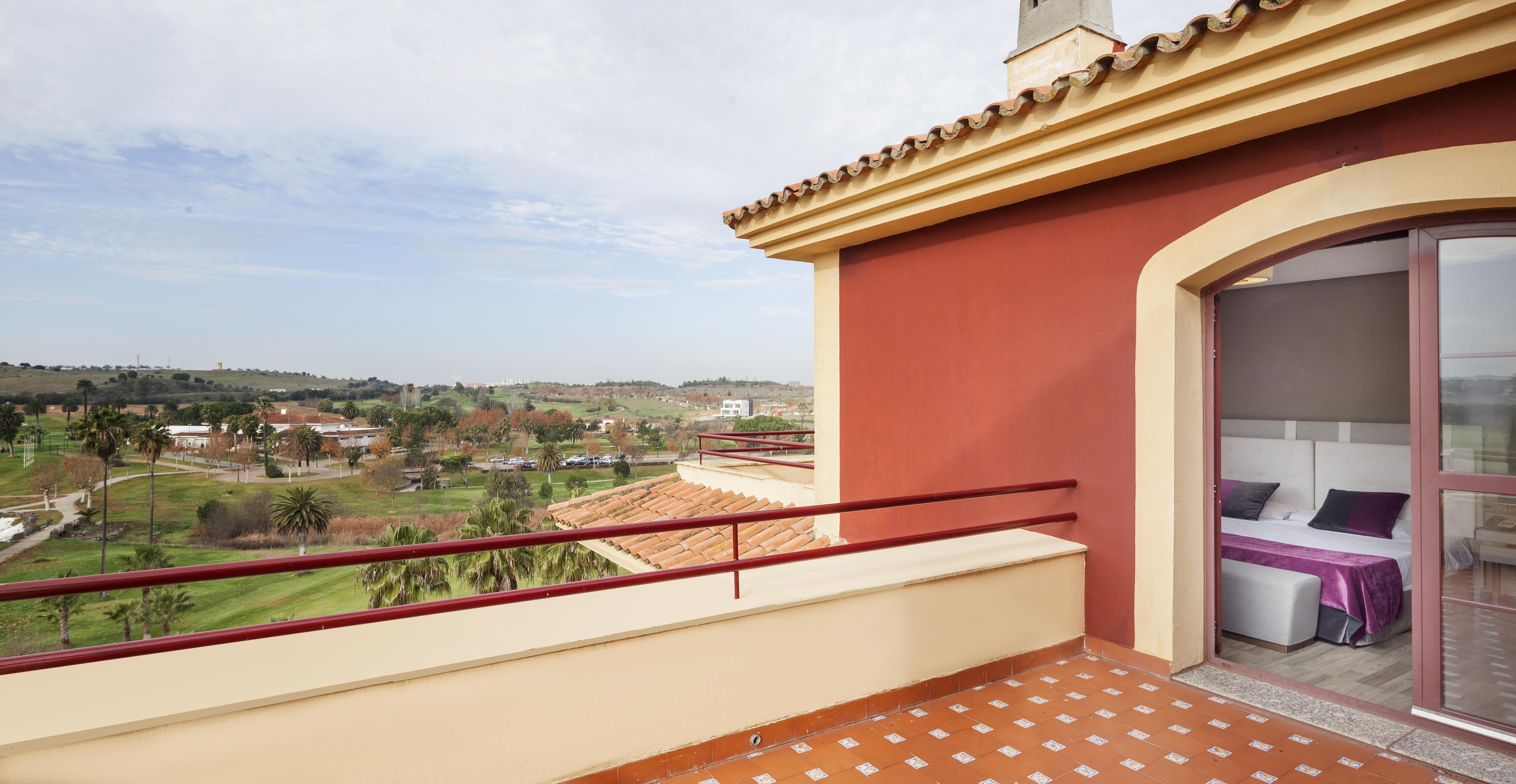 Hotel Ilunion Golf Badajoz Zewnętrze zdjęcie