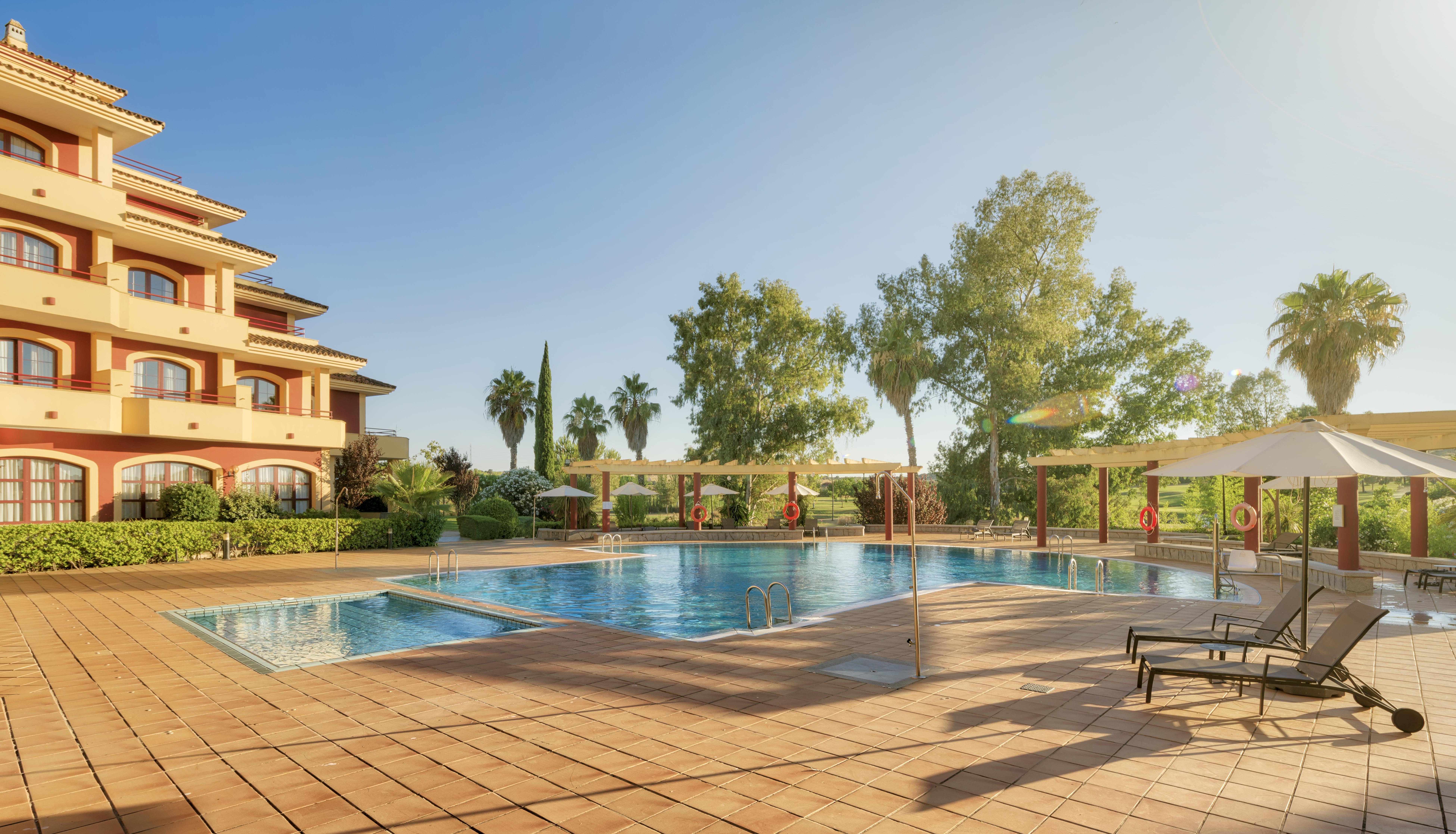 Hotel Ilunion Golf Badajoz Zewnętrze zdjęcie