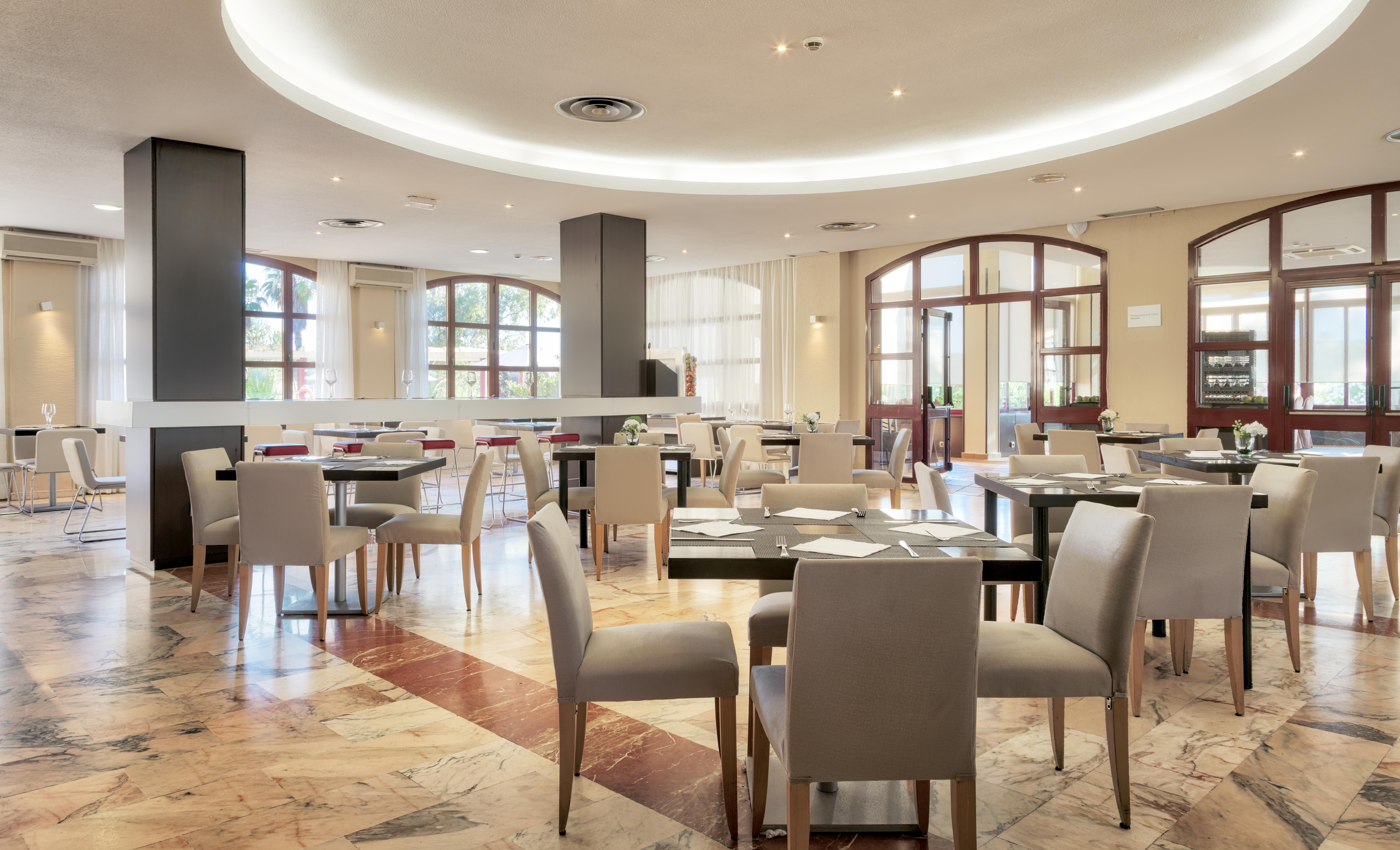 Hotel Ilunion Golf Badajoz Zewnętrze zdjęcie