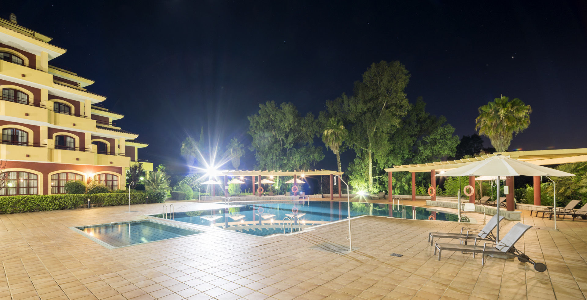 Hotel Ilunion Golf Badajoz Zewnętrze zdjęcie